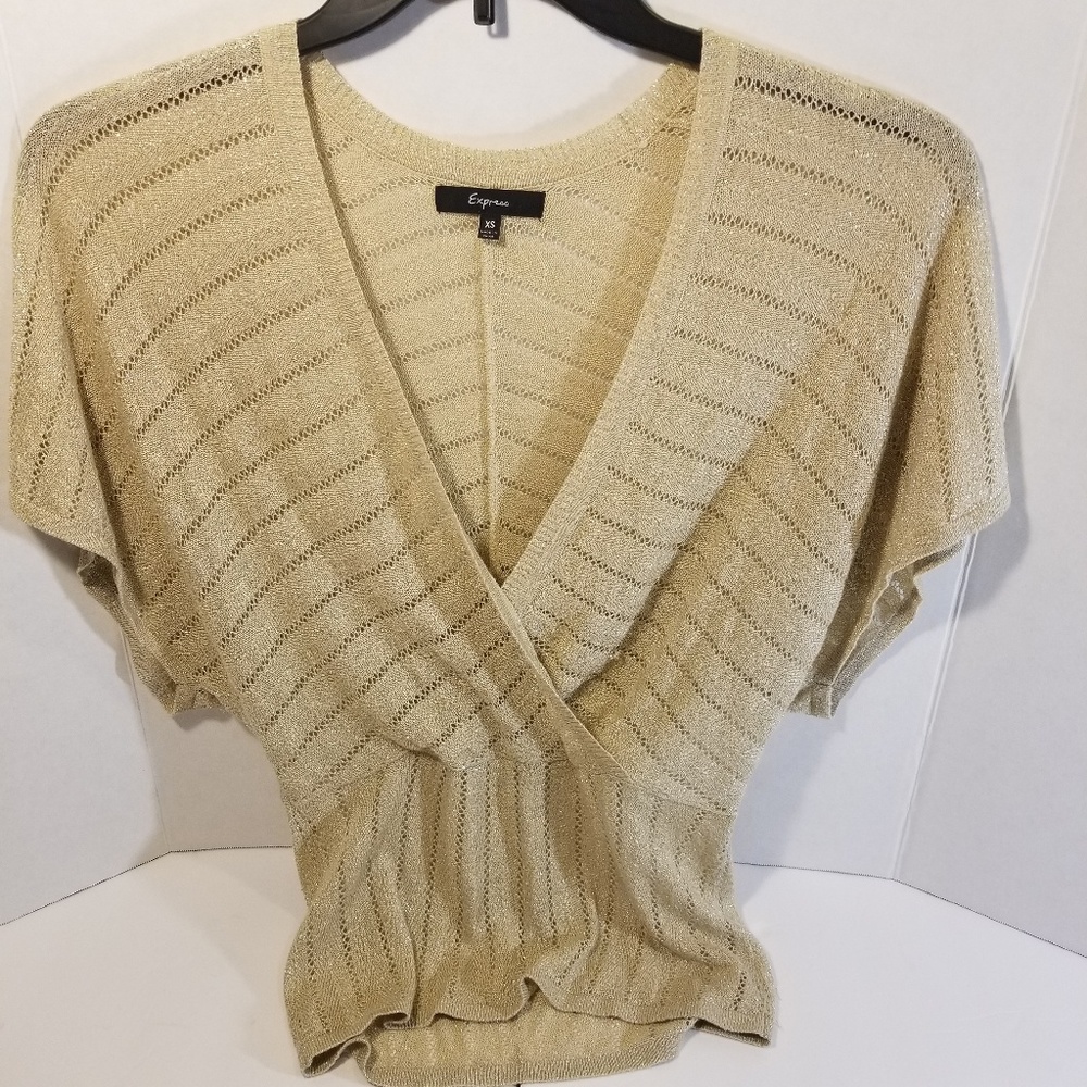 Express Gold shimmer lightweight short sleeve